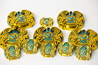 Герб Республики Казахстан, диаметр 0,25 м, "QAZAQSTAN"