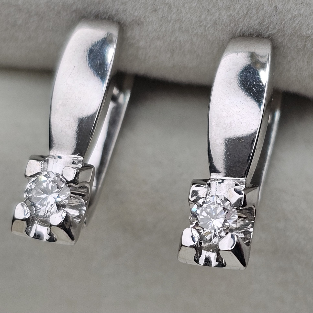 Золотые серьги с бриллиантами б/з 0.316Ct SI1/H, VG-Cut