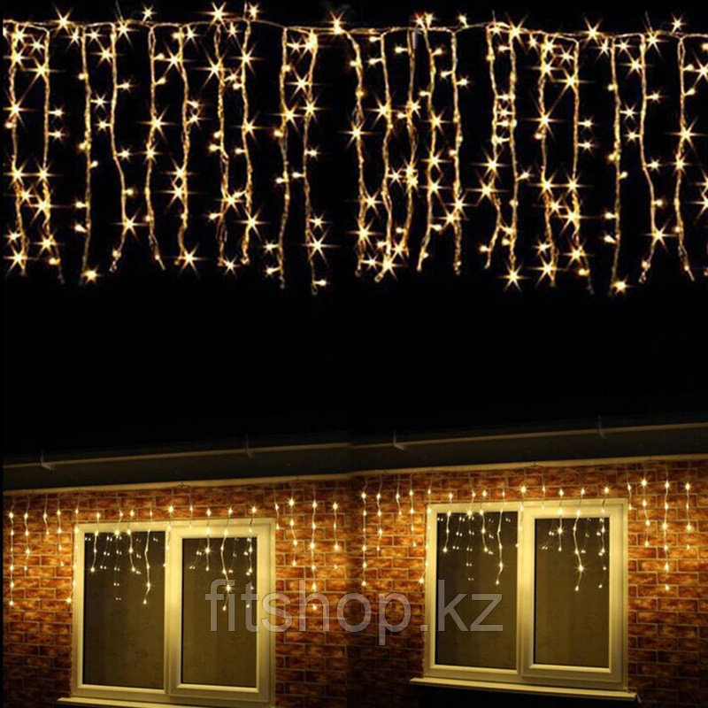 Уличная гирлянда Гирлянда "Дождик", теплый свет , черный или белый провод, 6 м на 80 см.