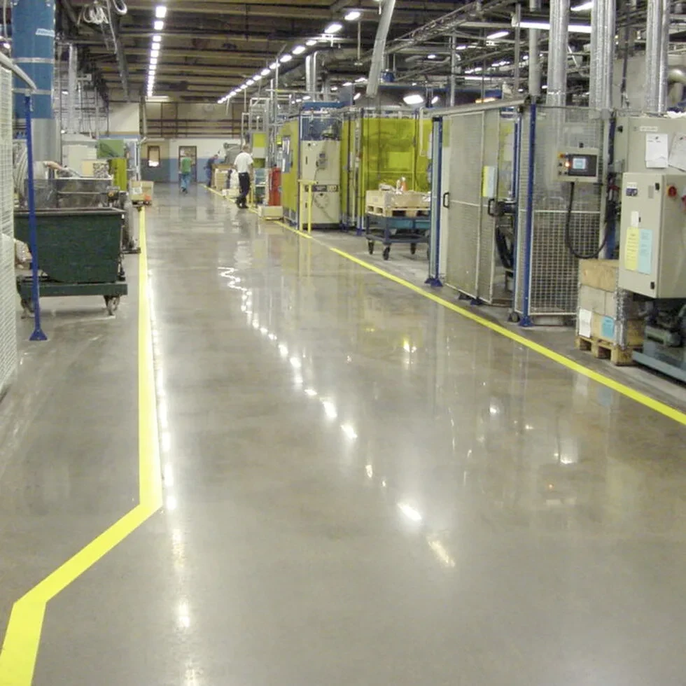 Наливной полимерный пол в коммерческих зданиях, фото 1