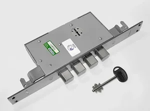 Сувальдный врезной замок Mottura 72130