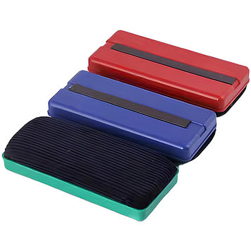 Губка магнитная для маркерных досок BASY 145 x 63 х 33 мм.