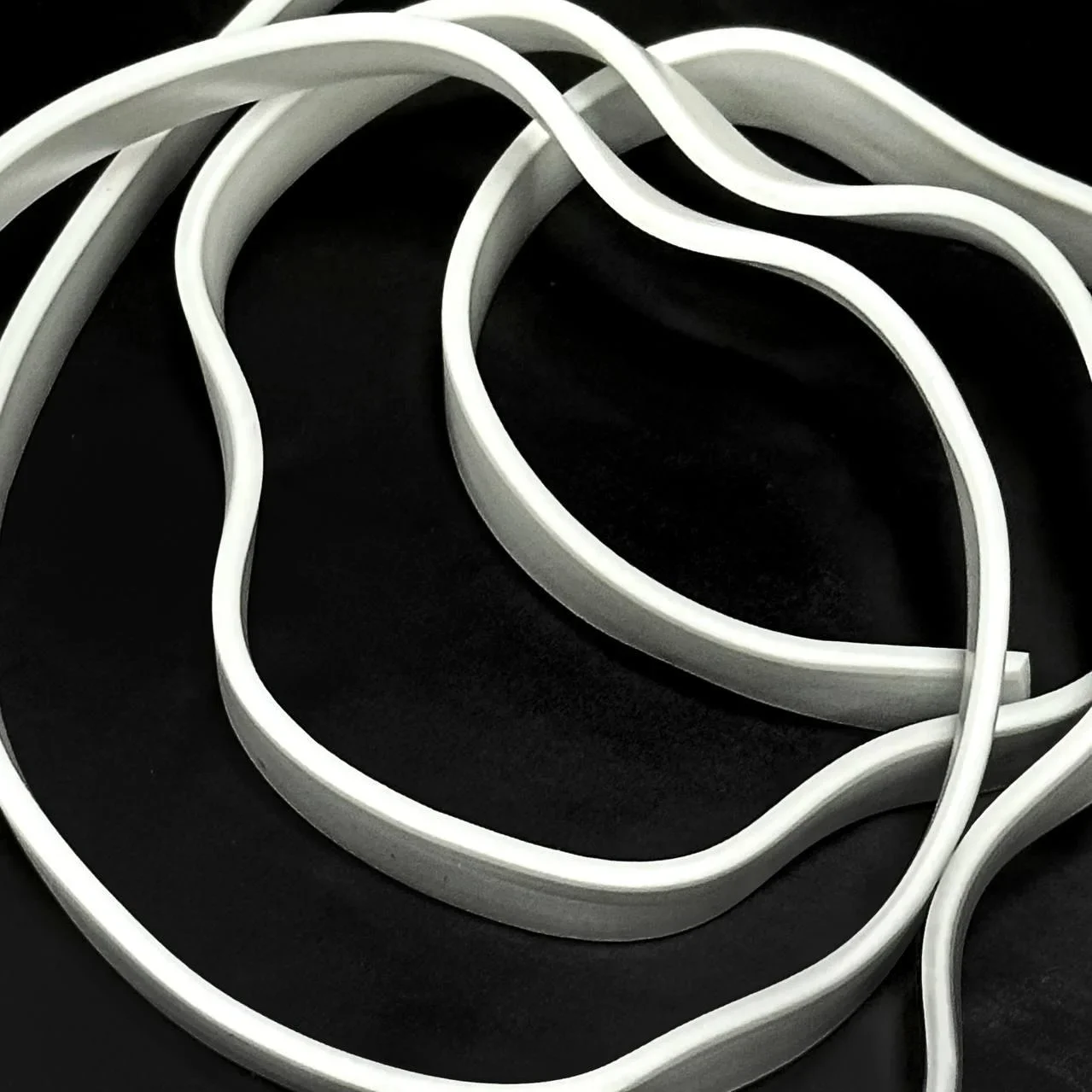 Резинка под профиль для ткани 10мм белая, фото 1