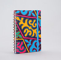 Блокнот DELUXE из серии TENGRI в твердой обложке на пружине Wire0 с Дизайном "Basqur"