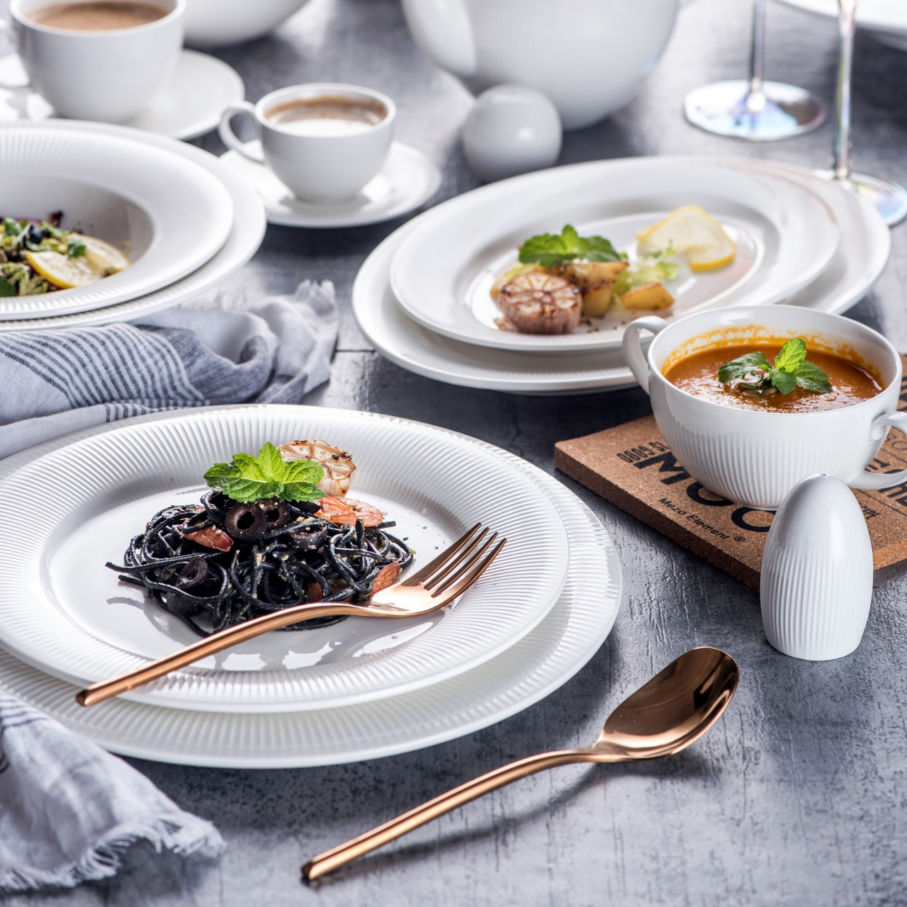 Тарелка десертная 20 см Royal Lance TU2870-1 TUDOR, фото 1