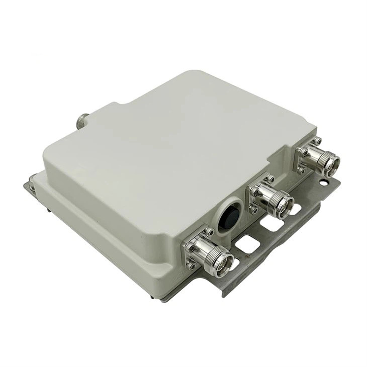 3 Way RF Combiner 1710-1880 & 1920-2170 & 2300-2700MHz