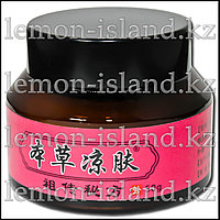 Үлкен кеуделердің порнофотосуреттері