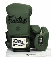 Боксерские перчатки FAIRTEX