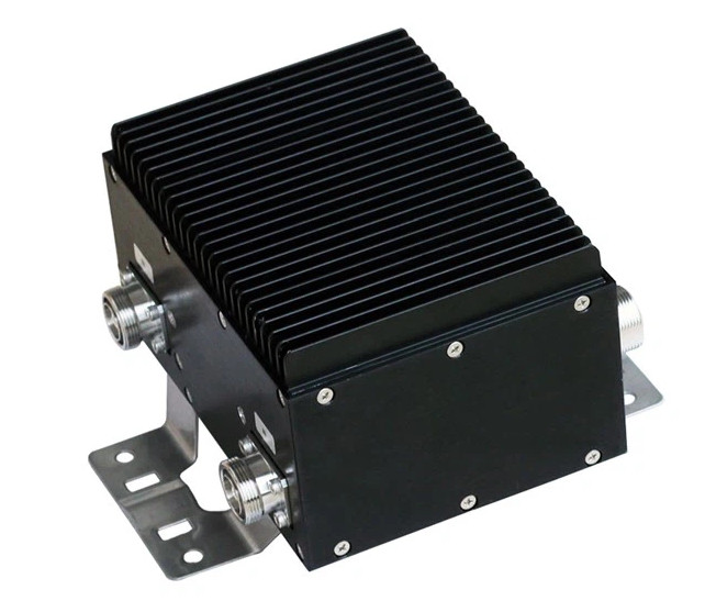 Гибридный комбайнер 2in 1out Hybrid Coupler 698-3800MHz DIN-Female