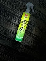 Очиститель следов насекомых для авто от ВМПАвто: эффективное решение для чистоты вашего автомобиля