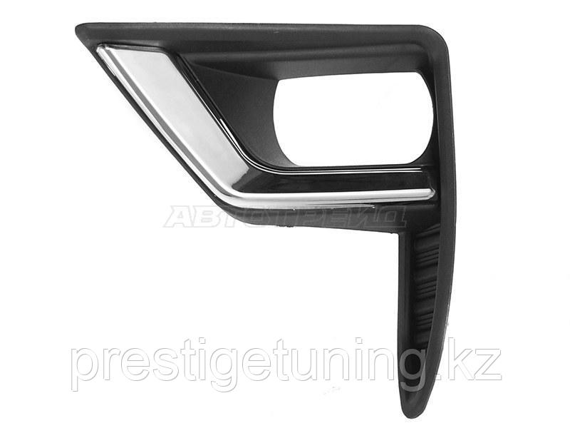 Рамка ПТФ левая (L) на Land Cruiser Prado 2018-21 OEM (SAT)