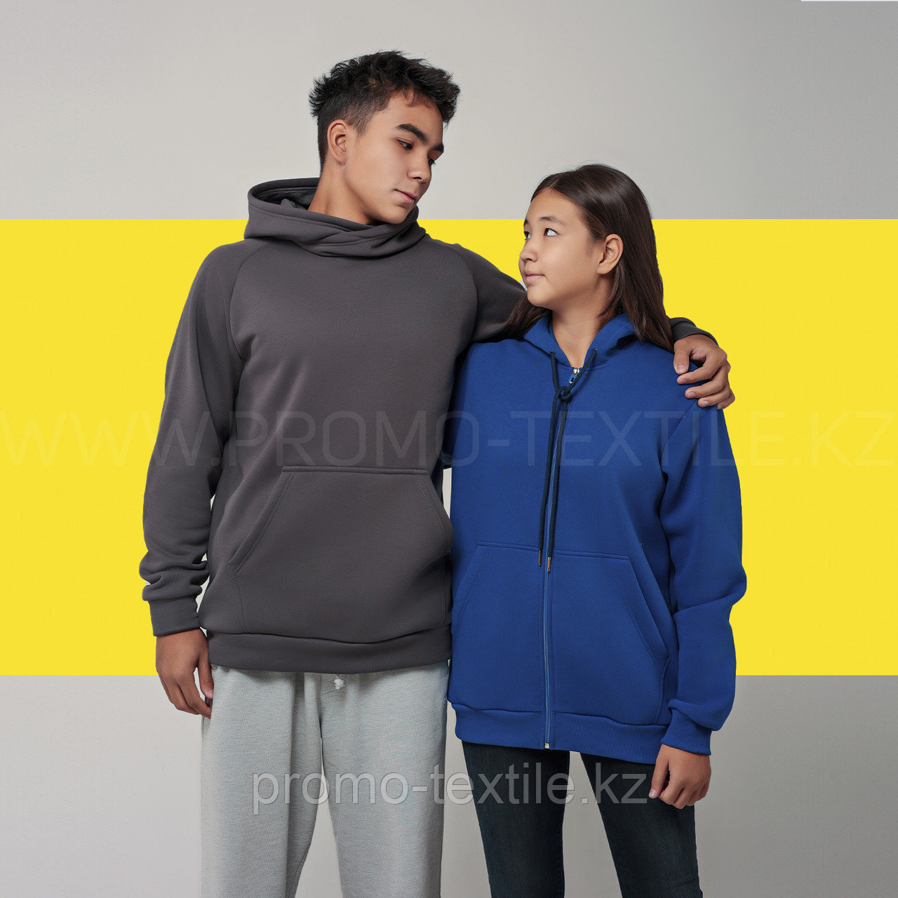 Худи толстовка с начесом зимняя