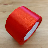 Большая Красная Атласная Лента для декора, творчества, оформления подарков, шитья. Ленты Подарочные 50мм x 20м