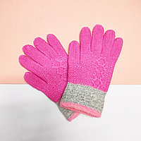 Детские перчатки на зиму с серой полоской ярко розовые