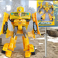8840 Робот трансформер желтый Deformation Robot Crazed 23х19см, фото 3