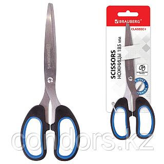 Наталья Седова порно екі жігітпен Бір қыз дәретханада шешініп жатқанын видеоға түсіреді.