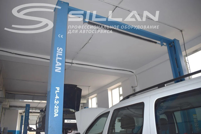 Автоподъемник Sillan PL-4.2-2DA Автоподъемник Sillan PL-4.2-2DA фото