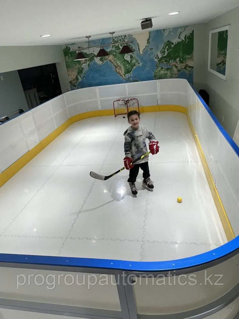 Модульная хоккейная площадка