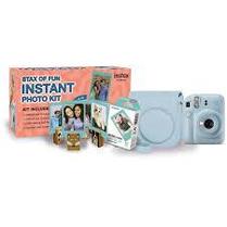 Фотоаппарат Fujifilm Instax Mini 12 Instant Photo Kit (Голубой)