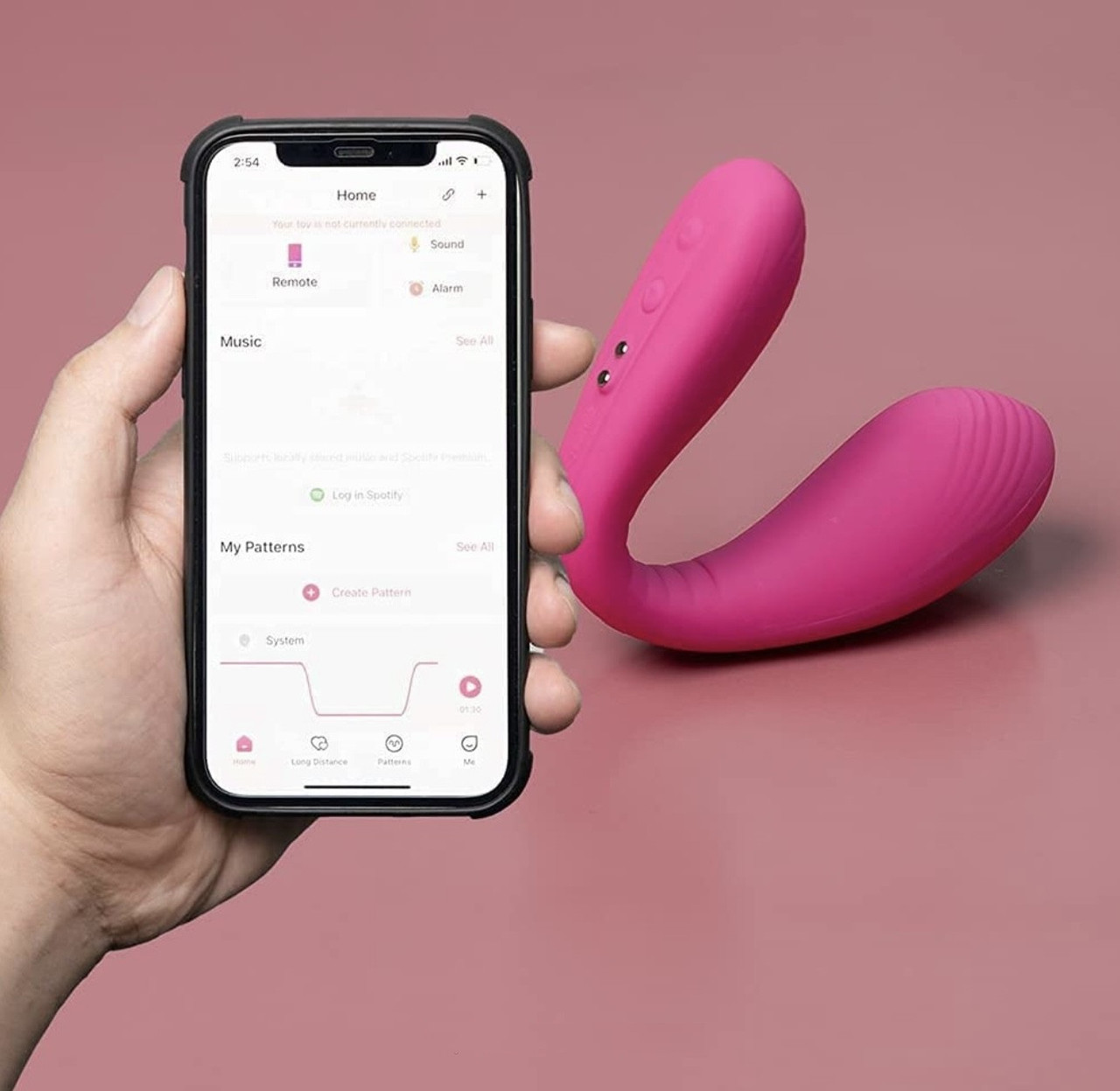 Толық еріндері бар балапан керемет минет жасайды. Heads and Tails жүргізушілерімен порно