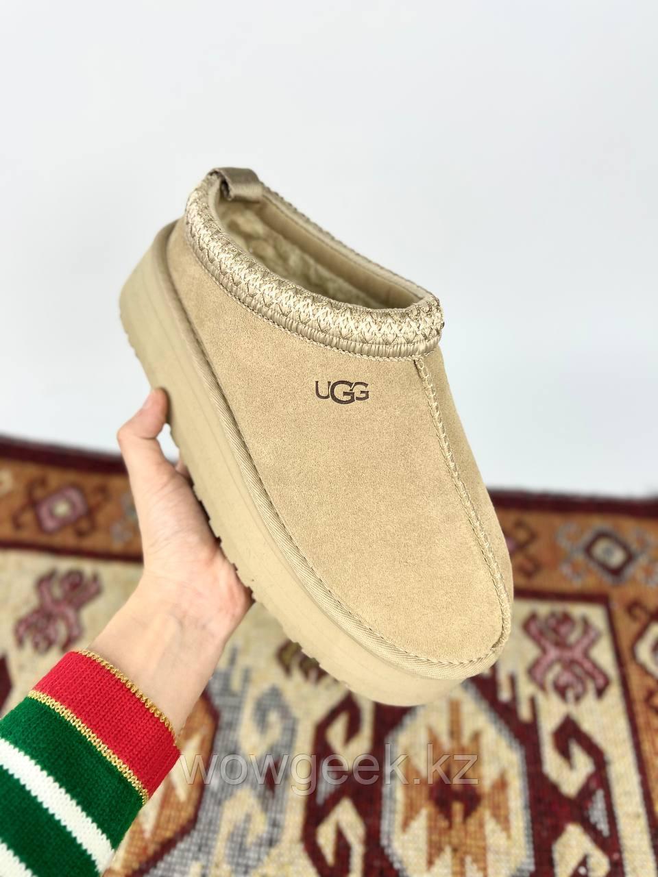 Натуральные женские угги UGG