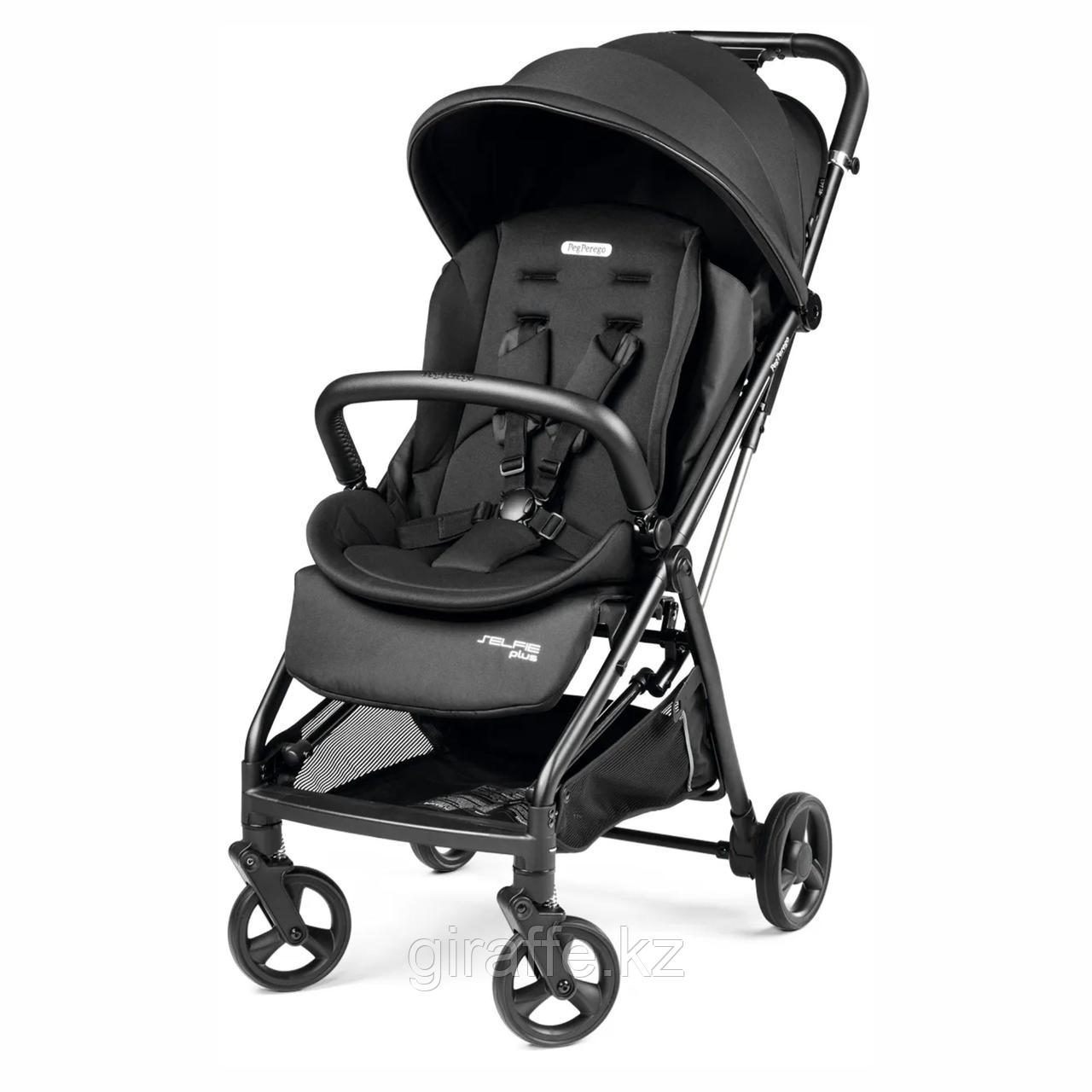 Коляска Peg-Perego Selfie Plus True Black