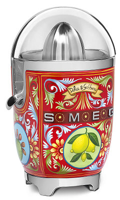 Соковыжималка для цитрусовых D&G Smeg CJF01DGEU