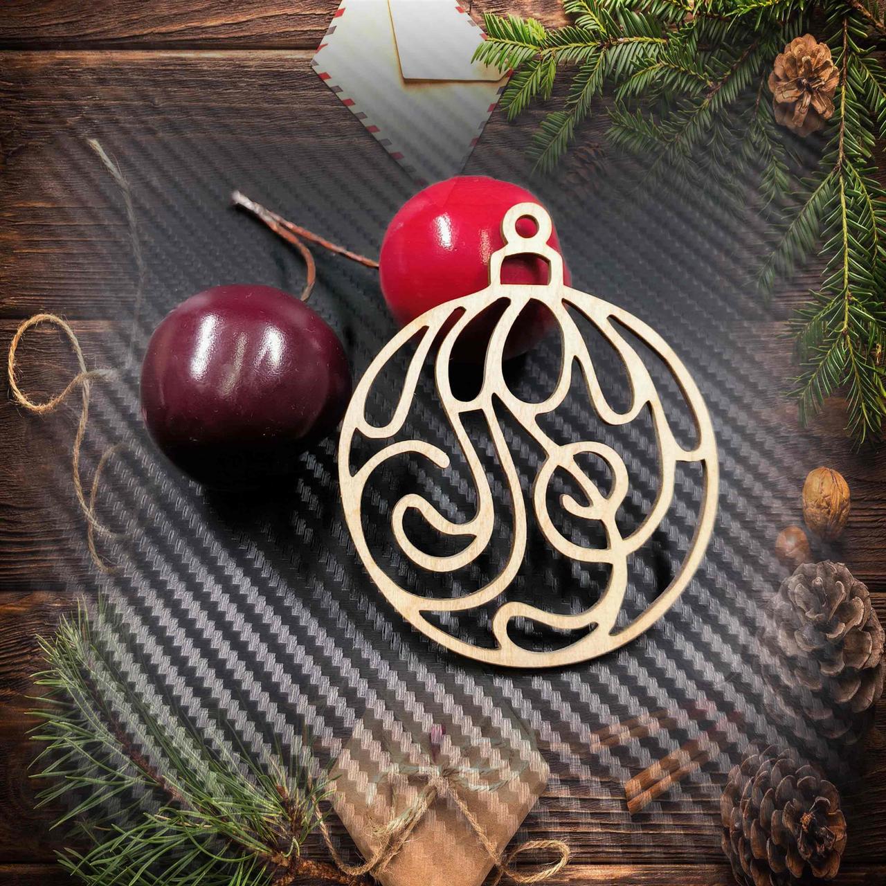 Деревянная елочная игрушка №88