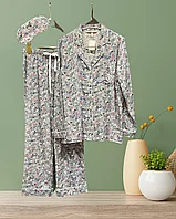 Пижама хлопковая "Victoria's Secret", с длинным рукавом и штанами, с цветочным принтом.