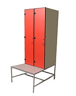 Шкаф влагостойкий на скамье-подставке