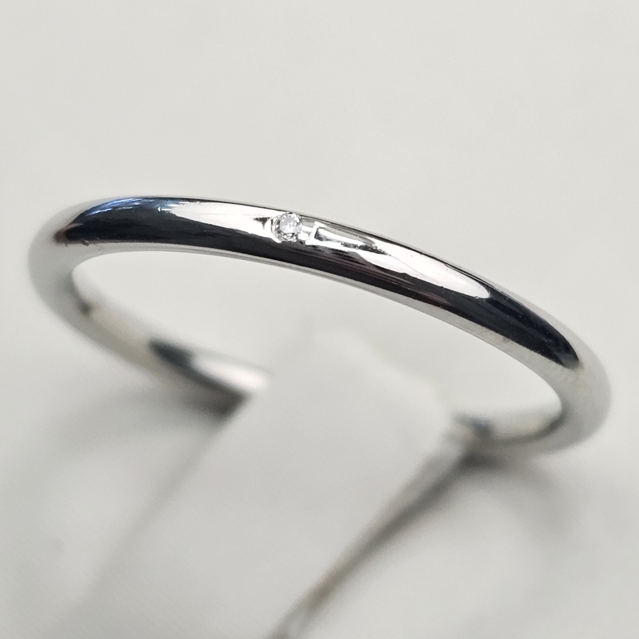 Обручальное кольцо 15,8р 1.58 гр, серебро 925 пр, бриллиант 0,005Ct VVS1/F EX