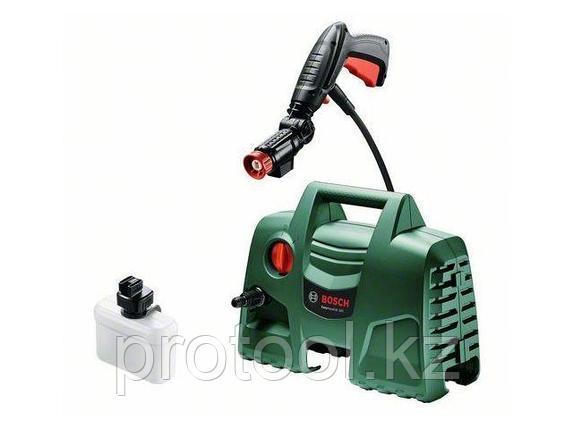 Очиститель высокого давления BOSCH EasyAquatak 100 (1.20 кВт, 100 бар, 300 л/ч, возможность забора воды из, фото 1