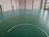 Монтаж спортивного линолеума в спортивных залах и теннисных кортах