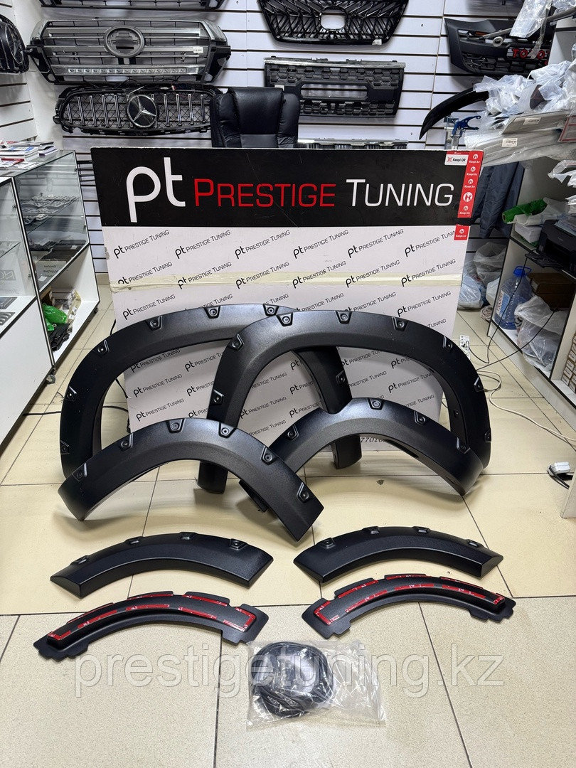 Расширители арок на Land Cruiser Prado 150 2014-17 дизайн OFF ROAD (Черный цвет), фото 1