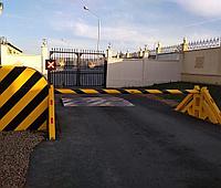 Тяжелый противотаранный электромеханический шлагбаум ПТШ "БУК-РК"-2000 с вертикальным подьемом стрелы . категория К-12 (РК)