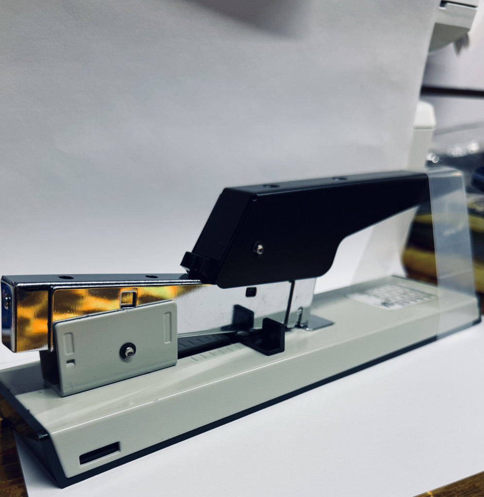 Степлер 120л