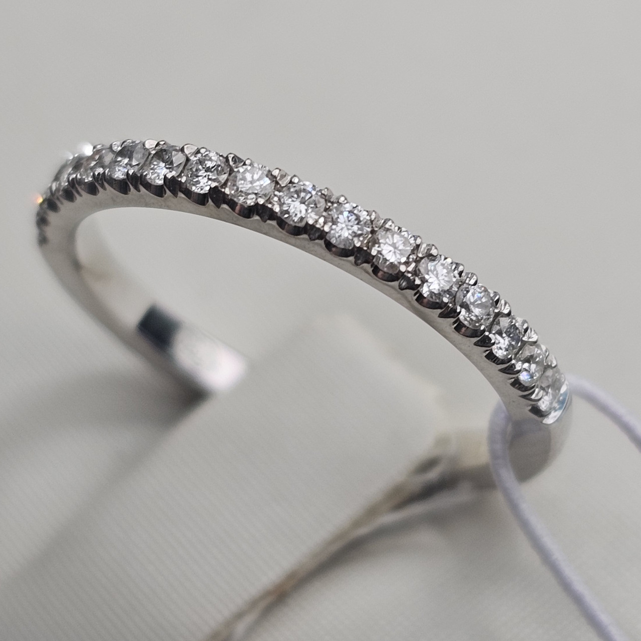 Золотое кольцо с бриллиантами 0.21Ct VS1/H, VG-Cut,15.5р.