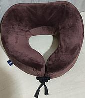 Подушка для шеи в путешествиях и для релаксации.