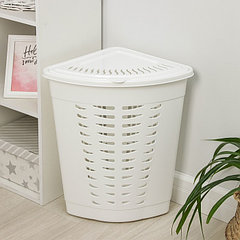 Корзина для белья угловая, 45 л, 38×38×56 см, с крышкой, белая