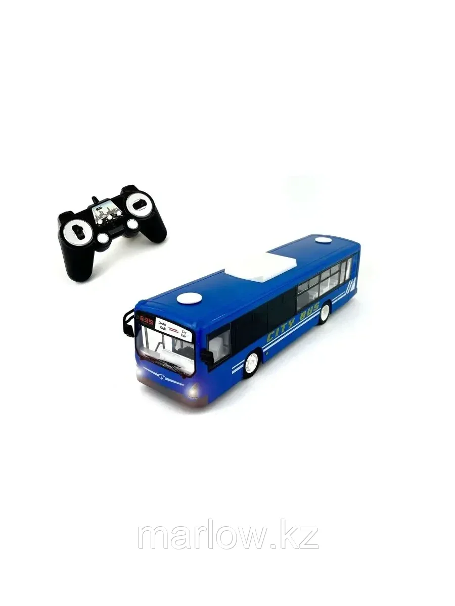 Радиоуправляемый автобус 1:20 (Свет, звук, полный привод)