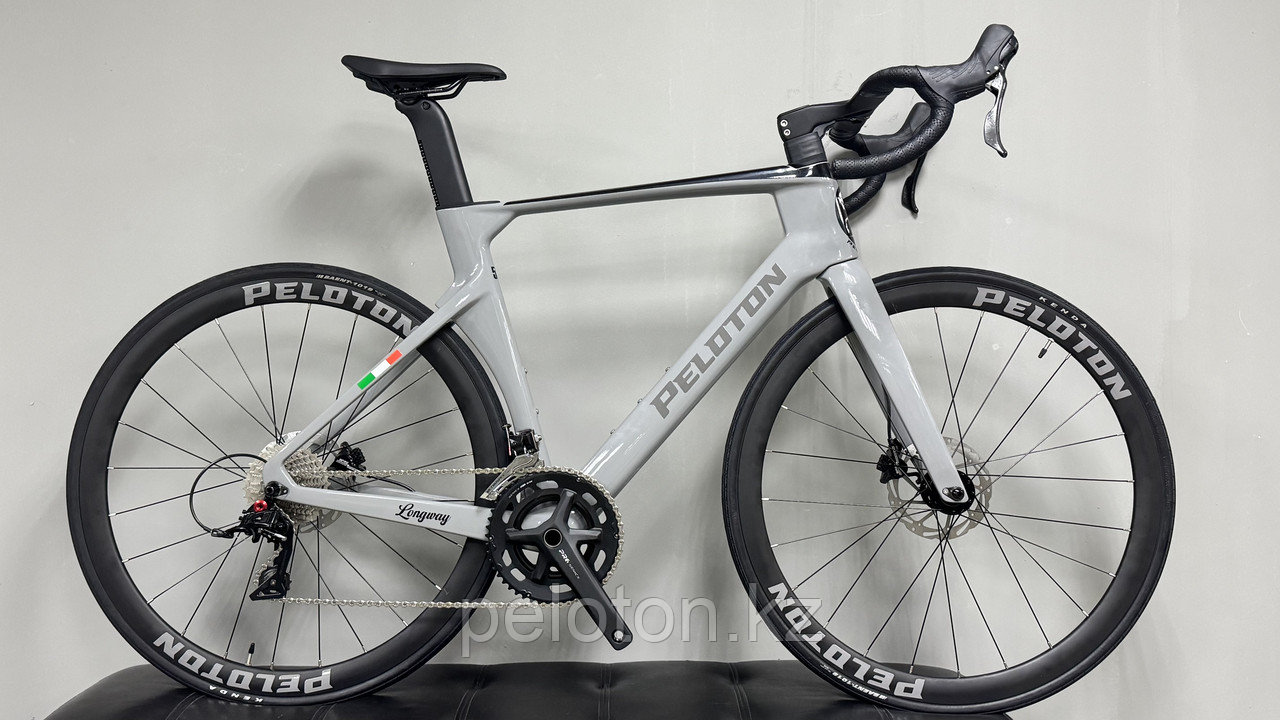 Шоссейный велосипед . Шоссейный велосипед Peloton Longway