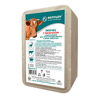 Фелуцен лизунец универсальный для с/х и диких животных с МЭЛ (брикет, 3 кг)