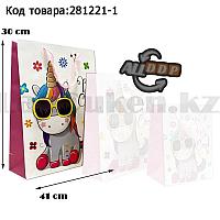 Пакет подарочный L(30х41) 3D иллюстрация для детей с блестками белого цвета с единорогом