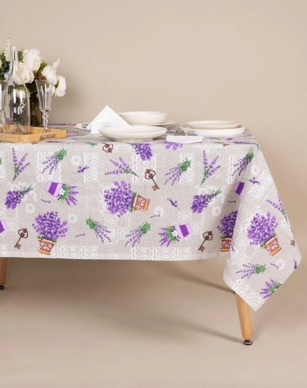 Скатерть 2,20см/150см и салфетки45/45см-6шт "Букеты лаванды "