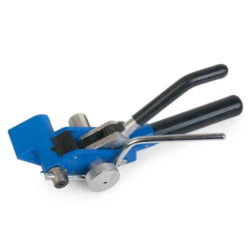 Инструмент для натяжения и резки стальной ленты (храповый)