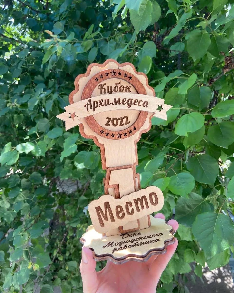 Подарочные статуэтки / Награды на заказ, фото 1