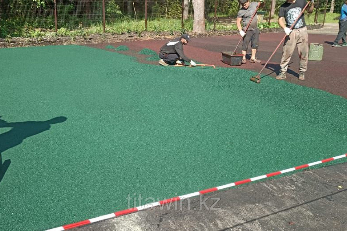 Монтаж покрытия резиновой крошки