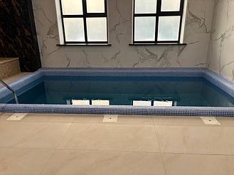 Lavarium банный комплекс и ресторан, Астана

Список выполненных работ: 

Разработка проекта бассейна в SPA-комплексе

Поставка оборудования и отделочного материала бассейна 

Монтаж оборудования и отделочных материалов для бассейна, пусковые 