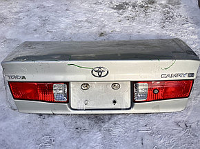 Крышка багажника Toyota Camry (SXV 25).