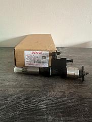 Форсунка 4HK1/6HK1 DENSO 095000-0660
